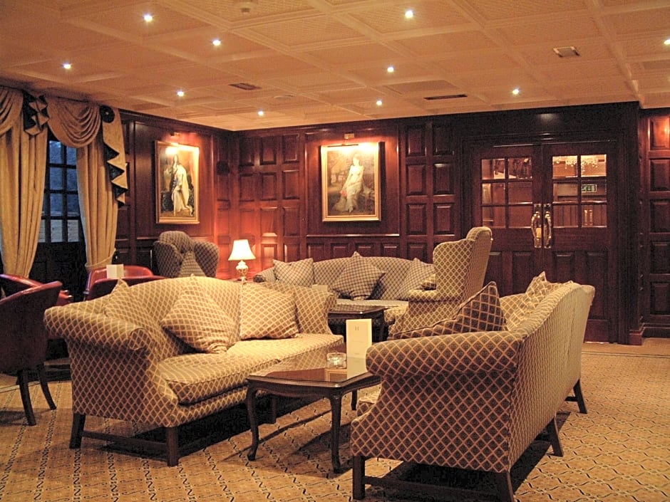 Barn Hotel London Ruislip