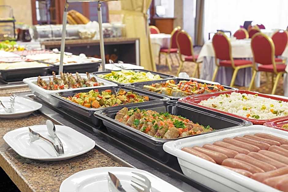 Premier Hotel Rus