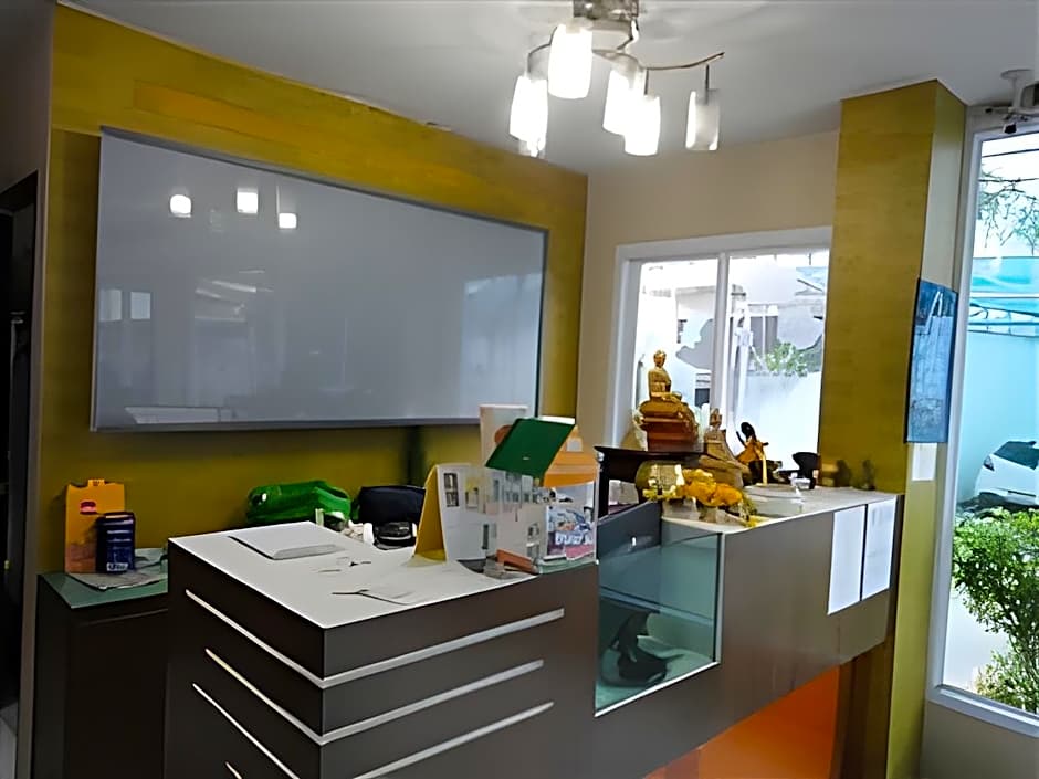 Bann Vor Sumongkol Services Apartment