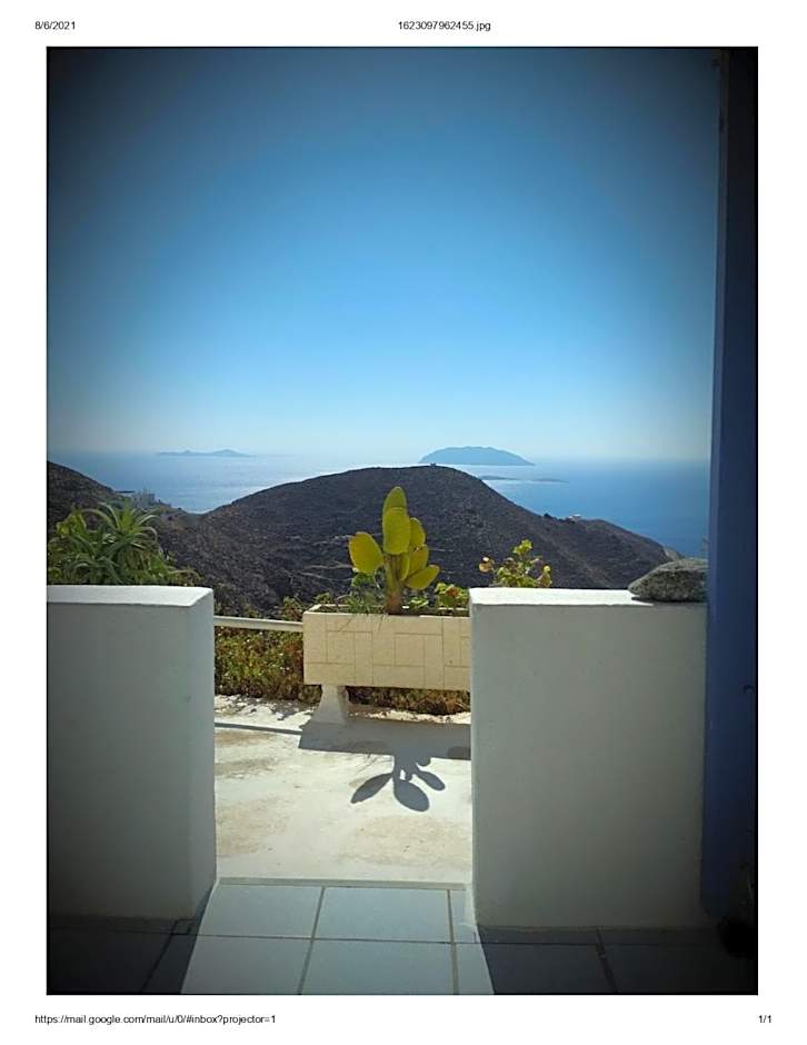 TA PLAGIA accommodation