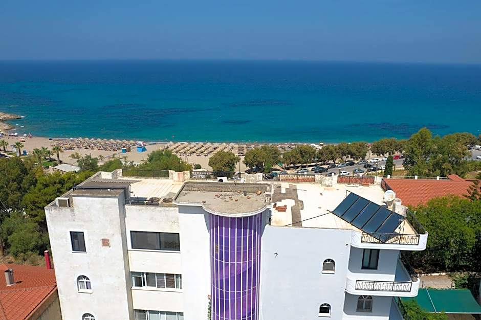Elegant Beach Hotel