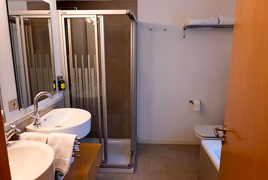 NM Suites by Escampa Hotels