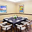 Hotel Zessa Orange County Airport, a DoubleTree by Hilton