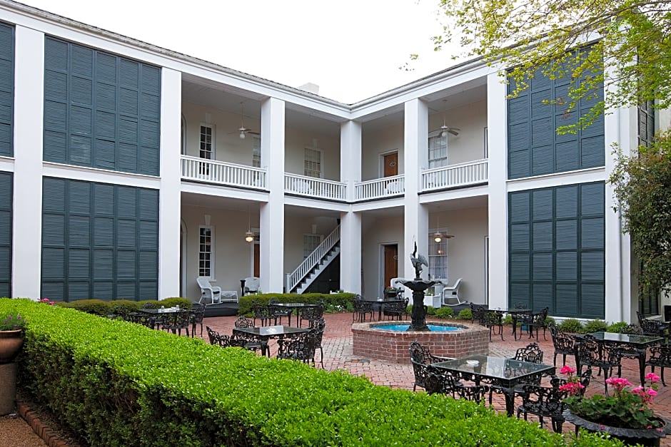 Monmouth Historic Inn