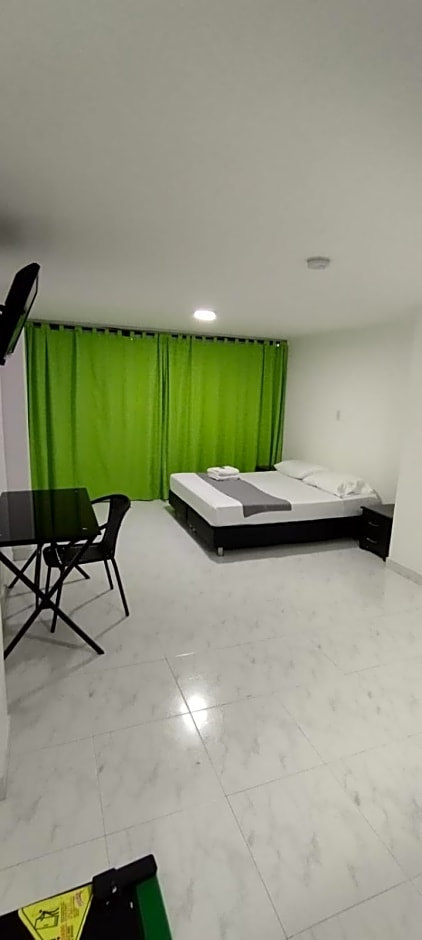 Ayenda 1230 Paradise Lleras