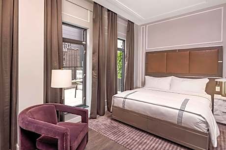 studio 1 king penthouse plus