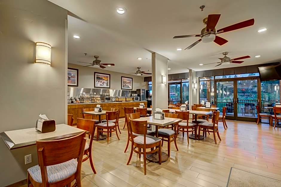 Whitefish Riverfront Hotel