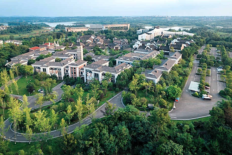 Hotel Indigo Heilong Lake By IHG