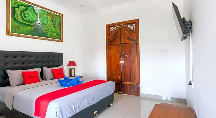 RedDoorz @ Uluwatu Suites