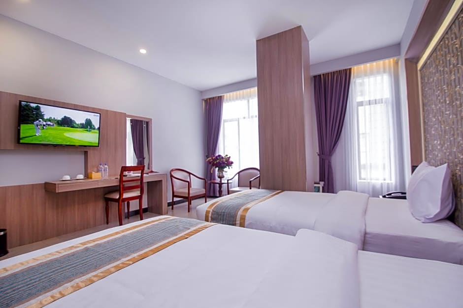 Photo 1 of 8 of Deluxe Premier 2 Beds