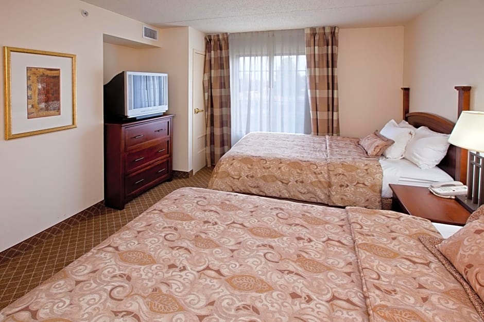 Staybridge Suites Indianapolis-Airport