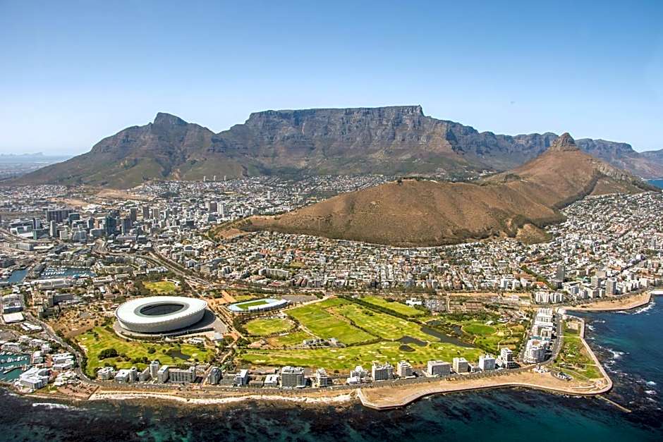 Serenity Shores Backpackers