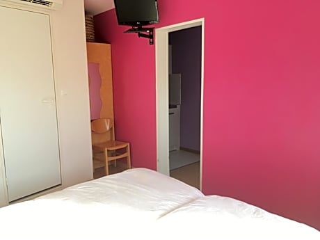 Standard Studio