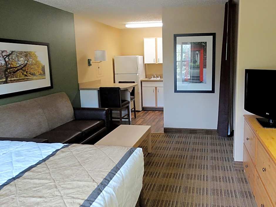 Extended Stay America Select Suites - Atlanta - Cumberland Mall