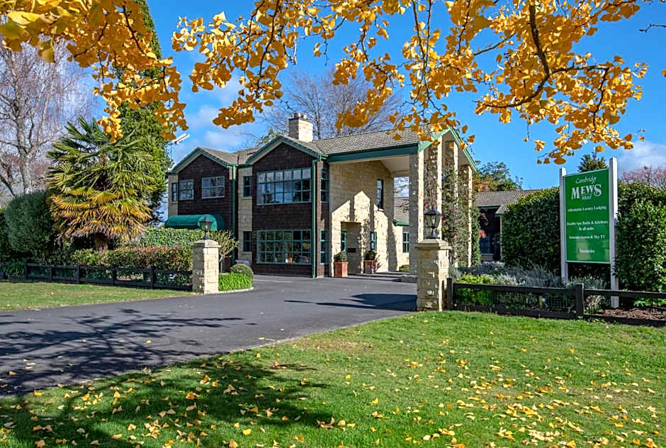 Cambridge Mews Motel