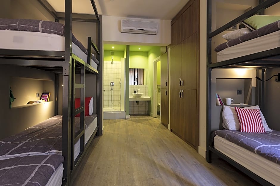 Moda Drei - Concept Hostel