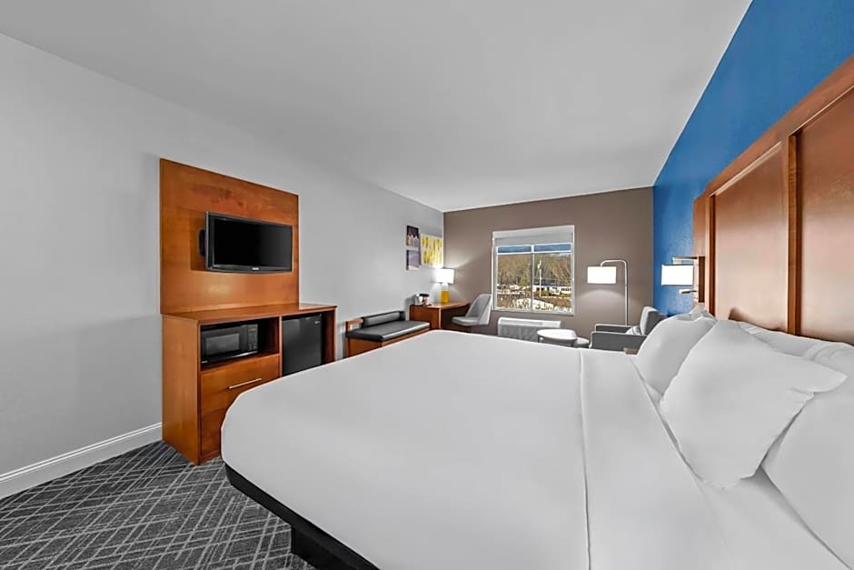 Comfort Inn & Suites Plainville-Foxboro