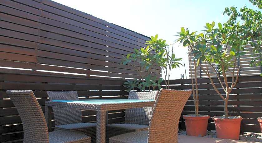 Udman Hotel Panchshila Park