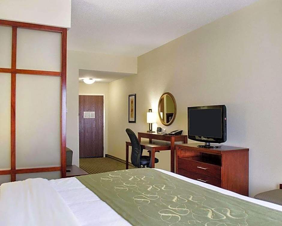 Comfort Suites Greenwood