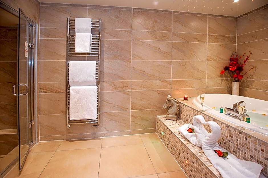 Windermere Boutique Hotel Spa Suites & Hot Tubs