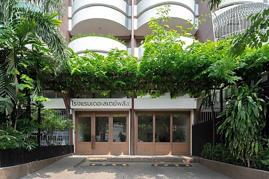 Stay Plus Hotel Bangkok