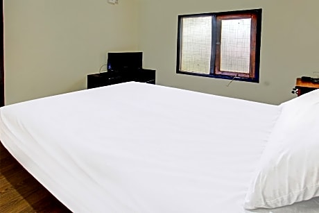 Deluxe Single Room - Non-Smoking