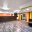 Howard Johnson by Wyndham Atlanta College Park