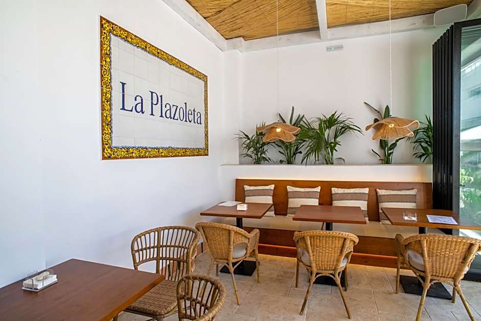 Hotel Doña Lola Zahara