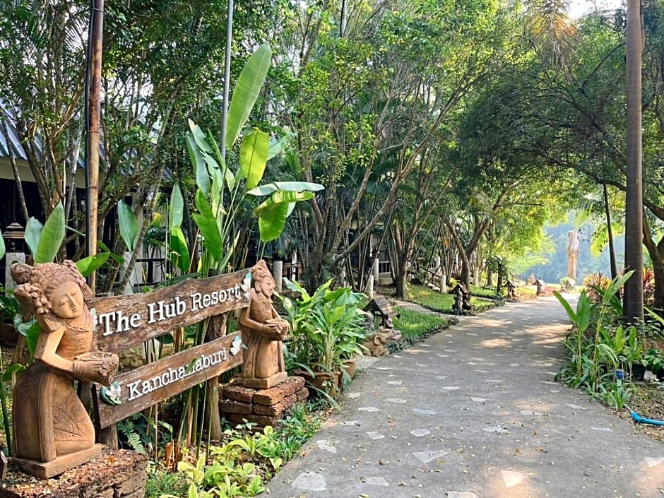 The Hub Erawan Resort