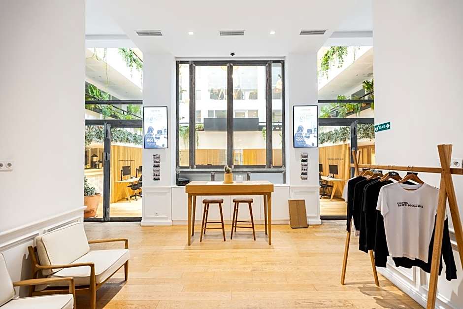 The Babel Community - République - Joliette