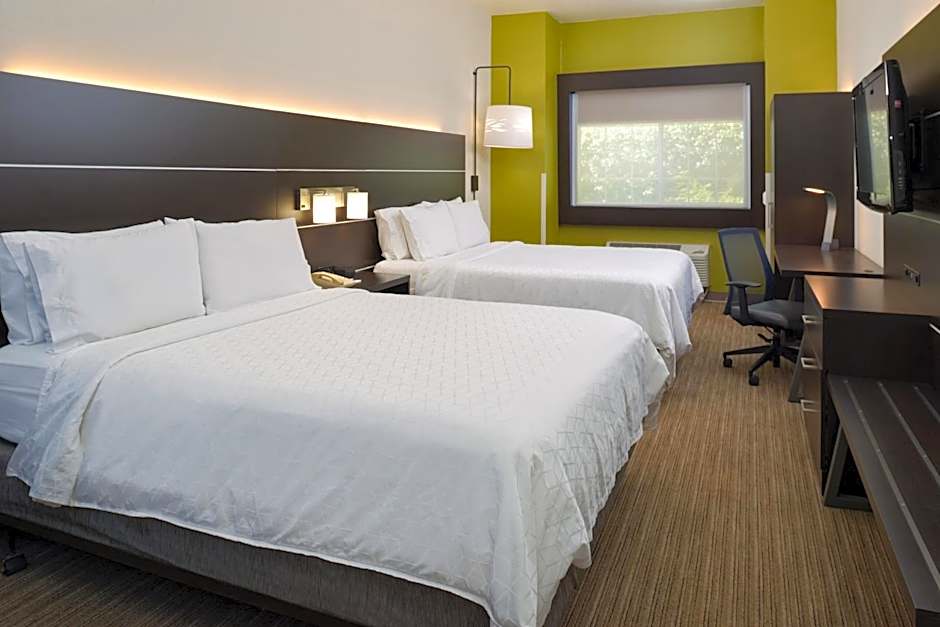Holiday Inn Express Madera By IHG