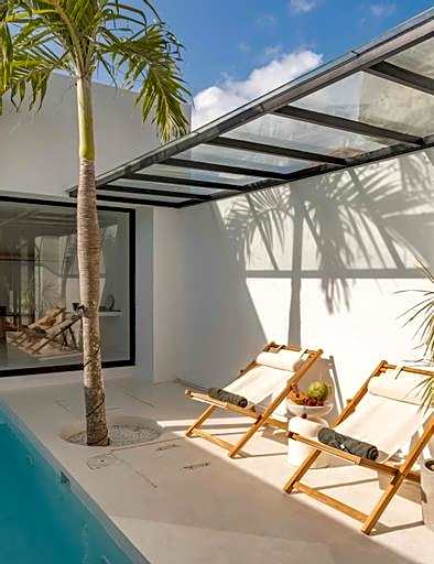 Este Villa by Hombali