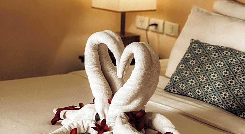 Parasol Blanc Hotel