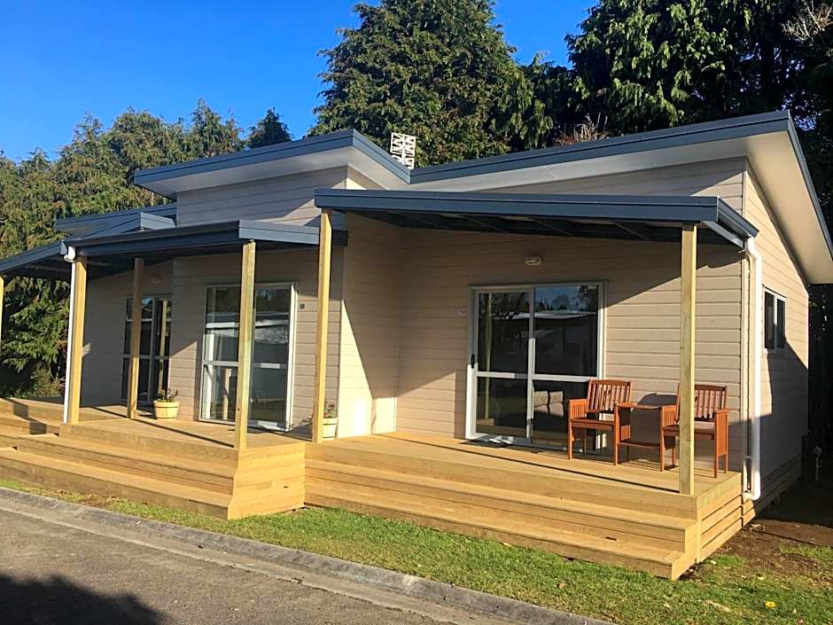 Stratford Motel & Holiday Park