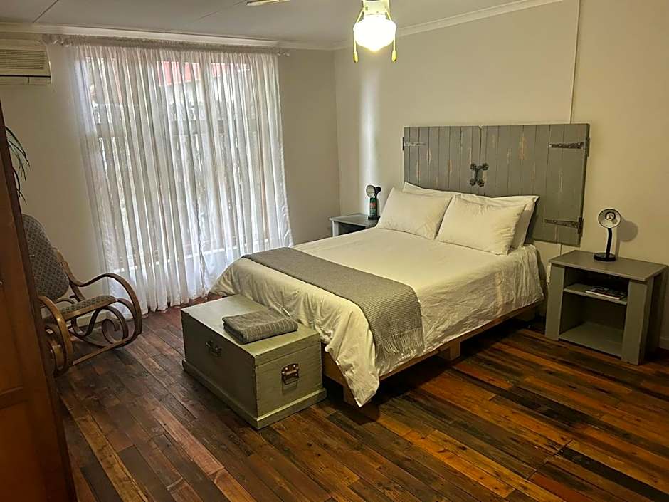 Oudam Overnight Accomodation