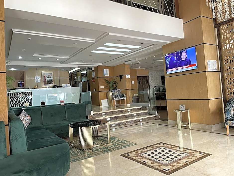 SILVER SUITE HOTEL & SPA