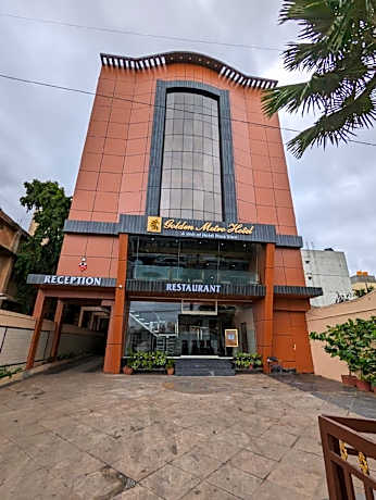 Golden Metro Hotel