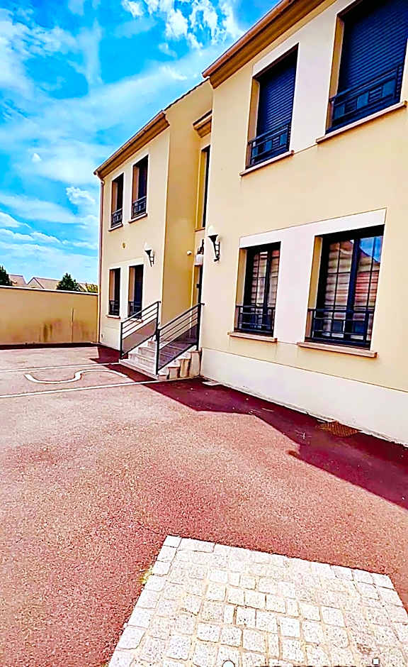 Paris Luxury Guest House - CDG Aéroport