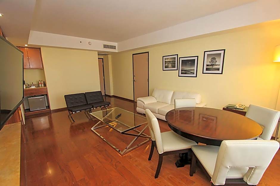 Holiday Inn Leon By IHG