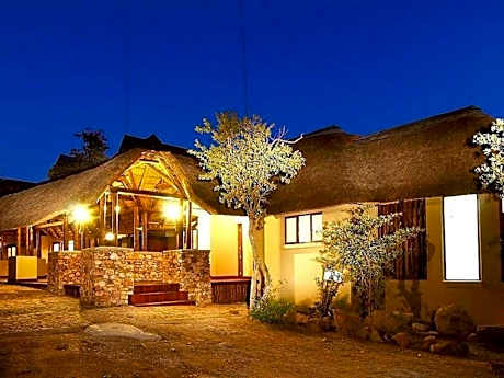 Mingwe Private Game Lodge