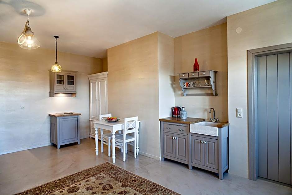 Haones Suites