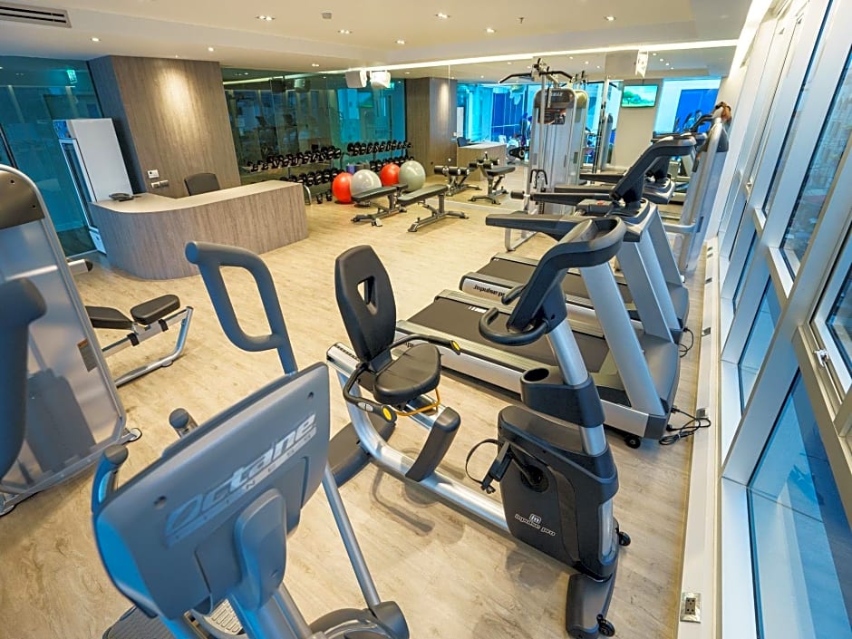 New Season Square Hotel