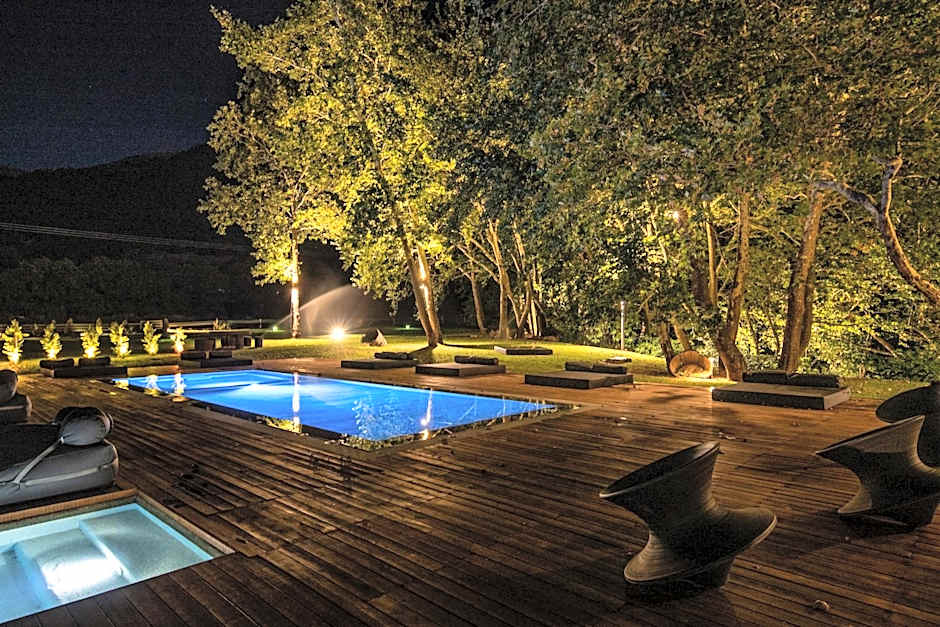 Oniropetra Boutique Hotel