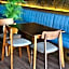 The Bedrooms Maeklong and Services Apartment