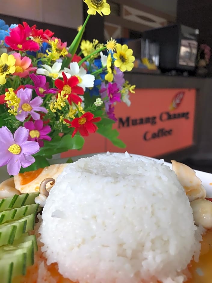 Maneerote Hotel Surin