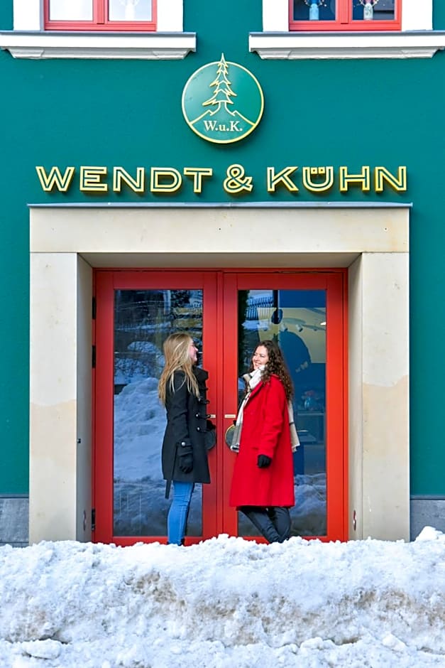 Hotel Erbgericht Buntes Haus