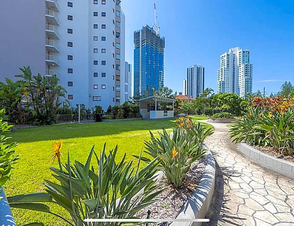 Broadbeach Travel Inn Apartments