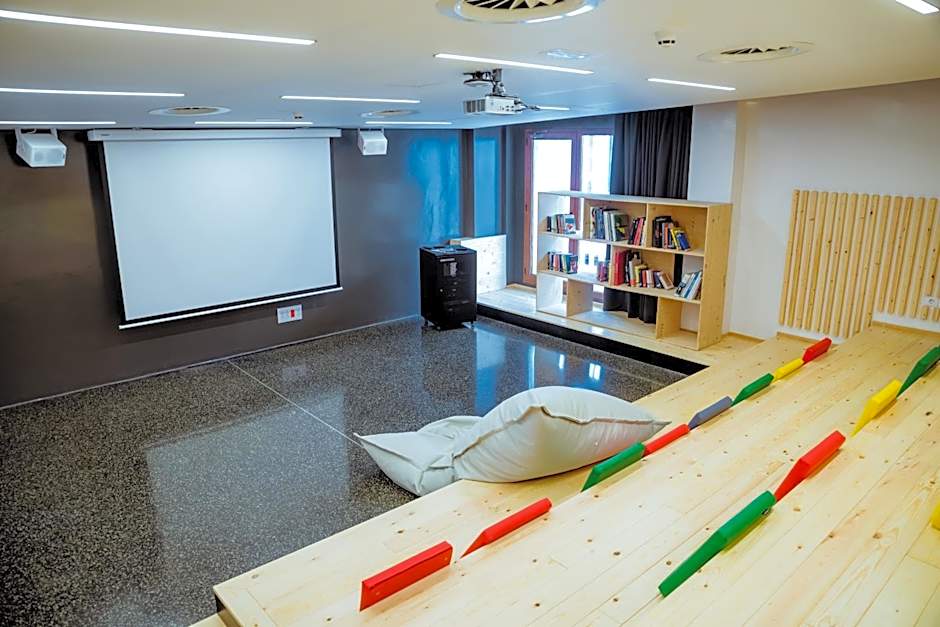 AMISTAT Island Hostel Ibiza - ALBERGUE JUVENIL