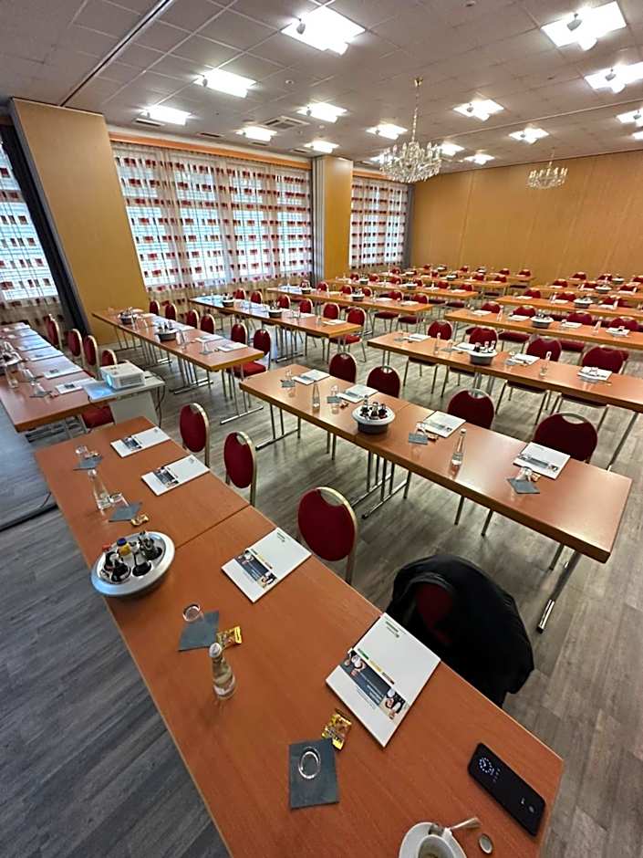 Hotel Empfinger Hof, Sure Hotel Collection by Best Western - direkt an der A81