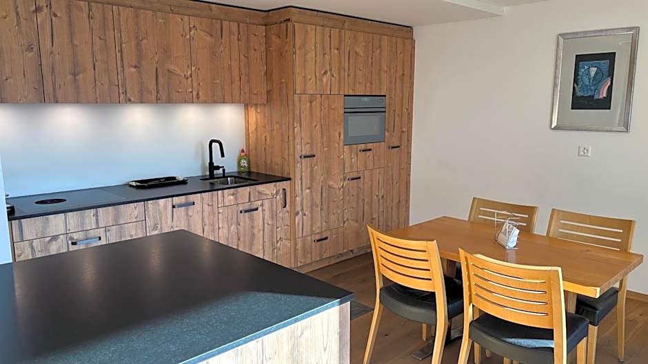 Hotel Garni Postigliun Andiast